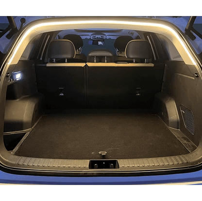 Dynamiczna listwa LED do bagażnika z efektem płynięcia