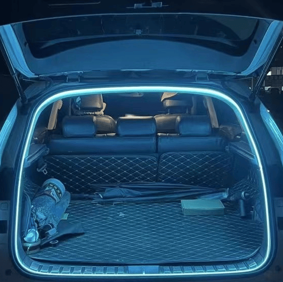 Dynamiczna listwa LED do bagażnika z efektem płynięcia